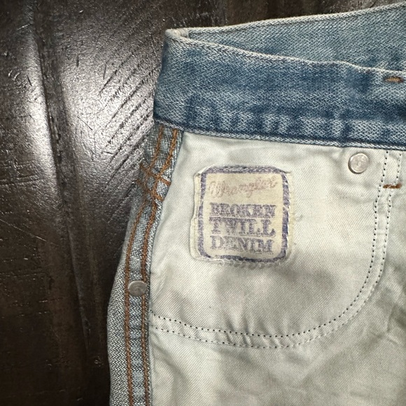 Vintage High Wasted Wrangler Cut Off Raw Hem Denim Jean Shorts Size 27 - Picture 4 of 4